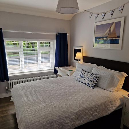 Room On Heath Park Cardiff Exterior photo